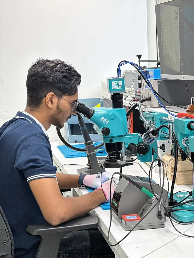 Maxwell Technology